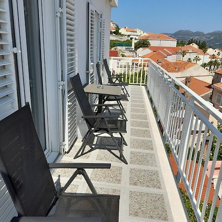 Apartments By The Sea Korcula - 15689 Bagian luar foto