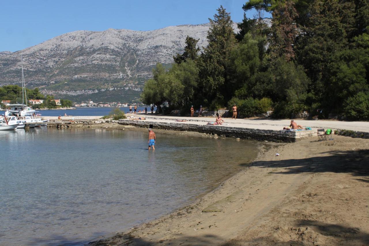 Apartments By The Sea Korcula - 15689 Bagian luar foto