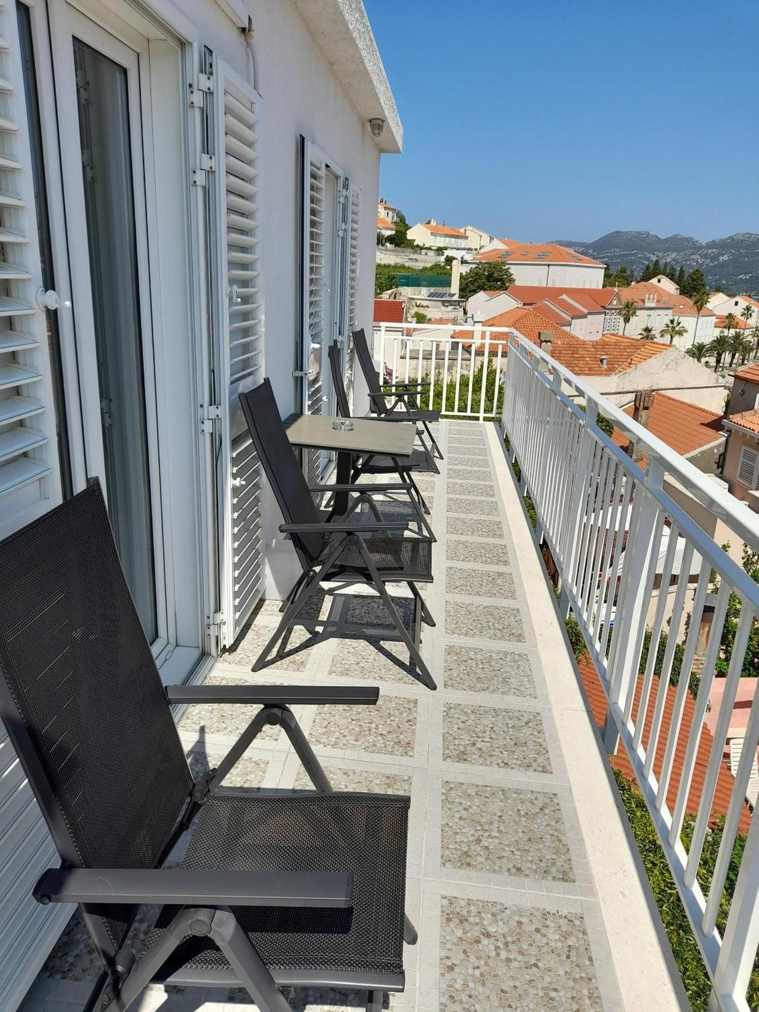 Apartments By The Sea Korcula - 15689 Bagian luar foto