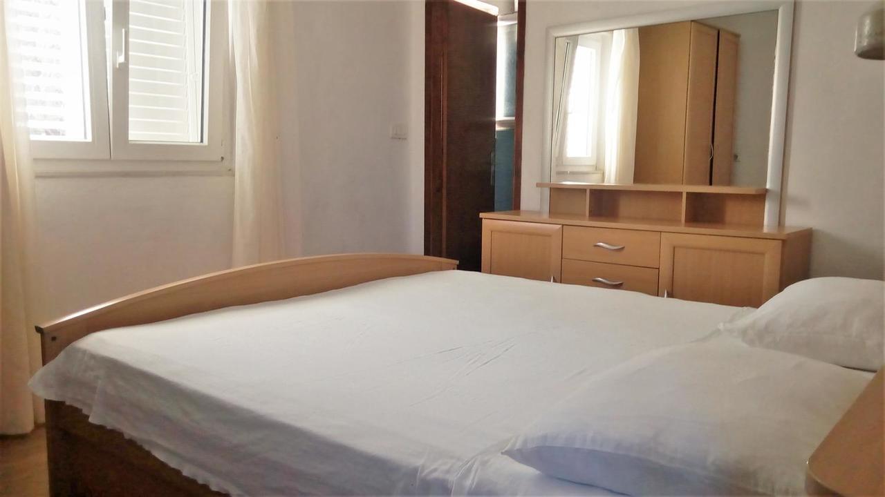 Apartments By The Sea Korcula - 15689 Bagian luar foto